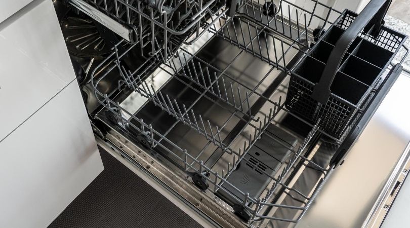 Spülmaschine reinigen